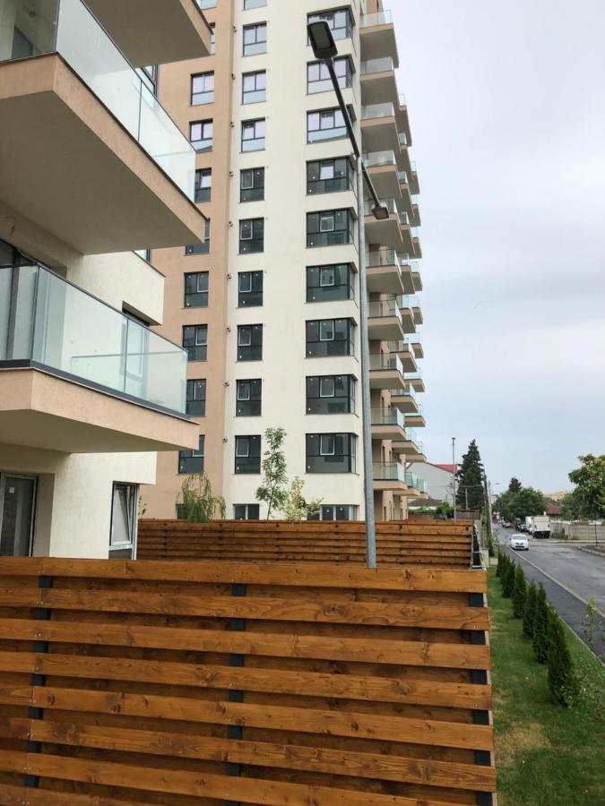 Fancy Penthouse Studio With Lakeview W10 Bucureşti Exterior foto