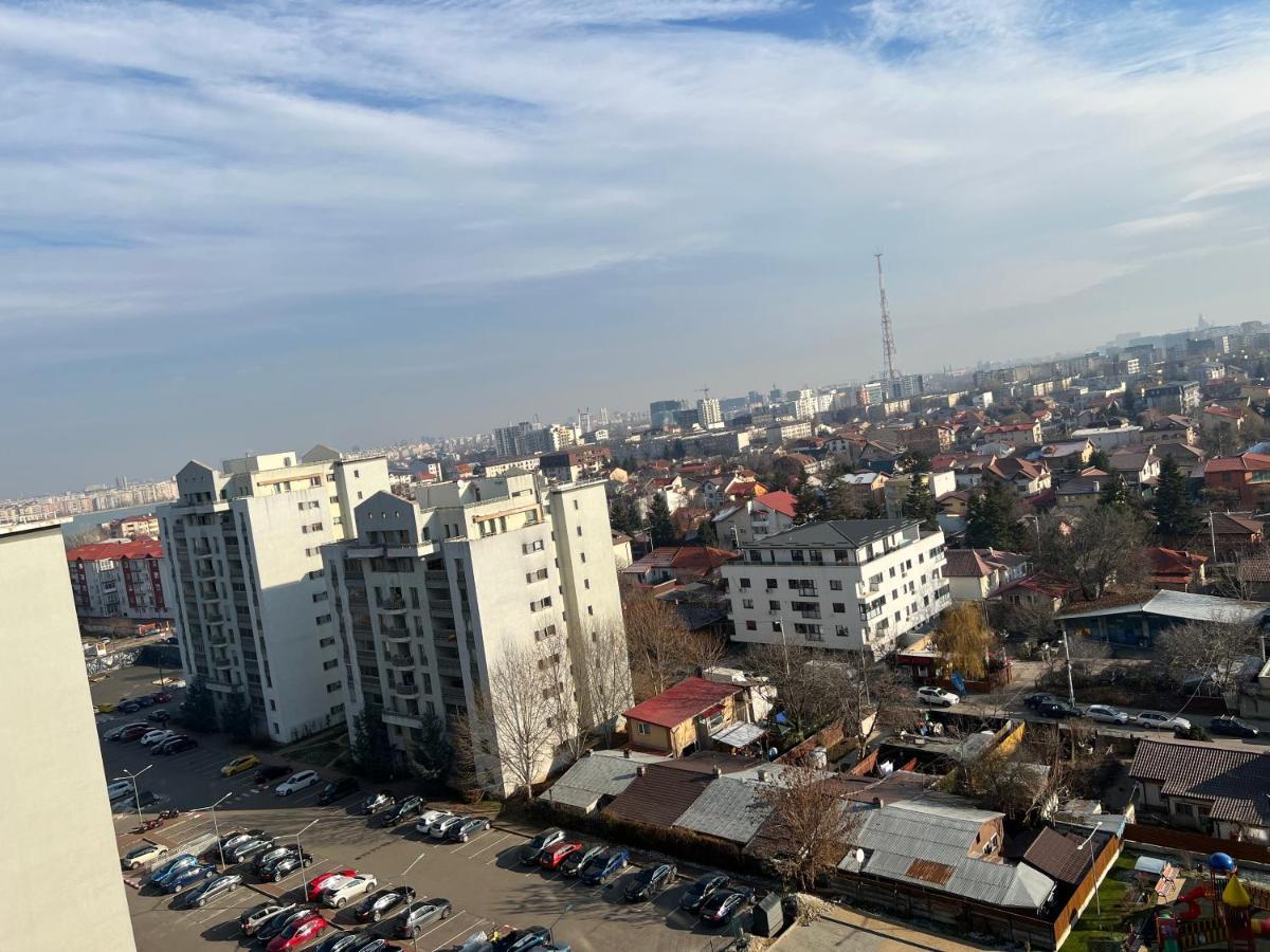Fancy Penthouse Studio With Lakeview W10 Bucureşti Exterior foto