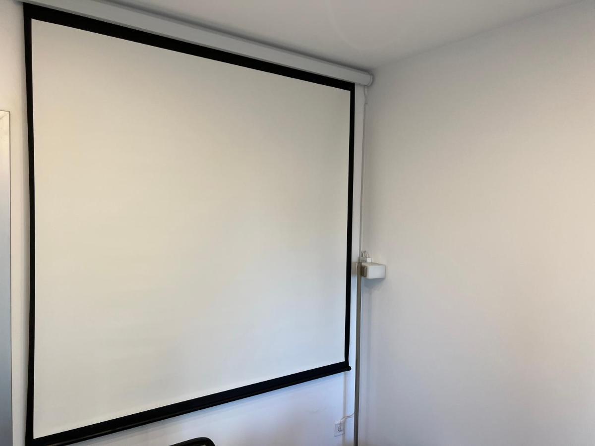Fancy Penthouse Studio With Lakeview W10 Bucureşti Exterior foto